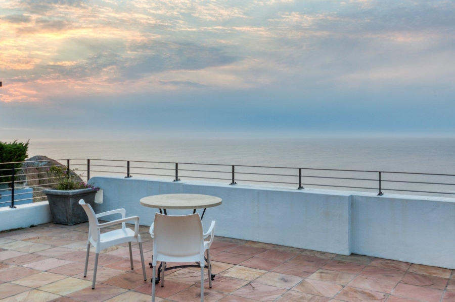 3 Bedroom Property for Sale in Bantry Bay Western Cape